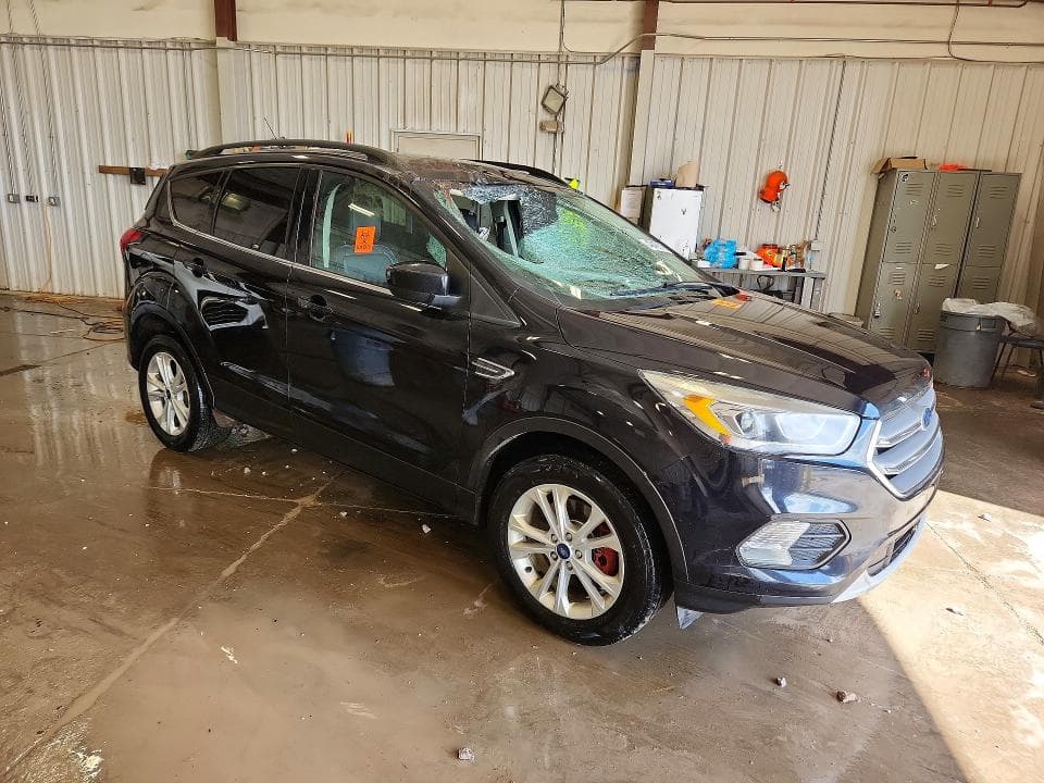 2019 FORD ESCAPE SEL 4