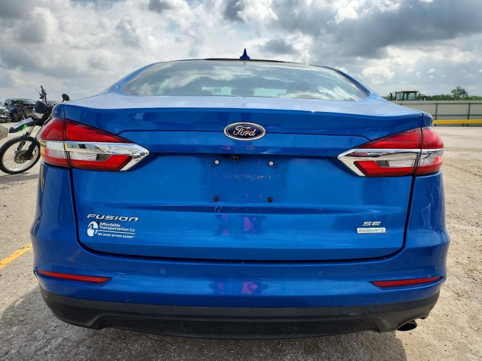 2020 FORD FUSION SE 6