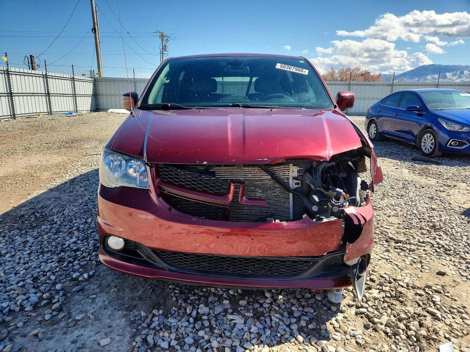 2019 DODGE GRAND CARAVAN GT 5