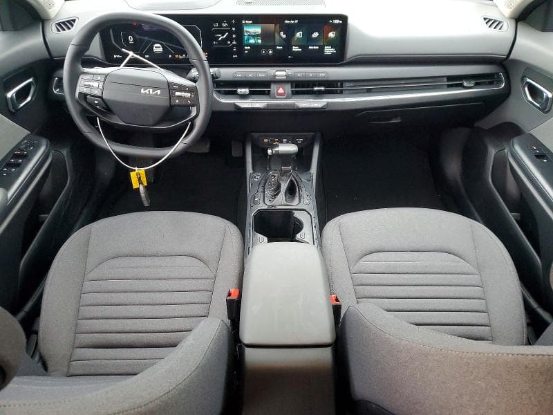 2025 KIA K4 EX 8
