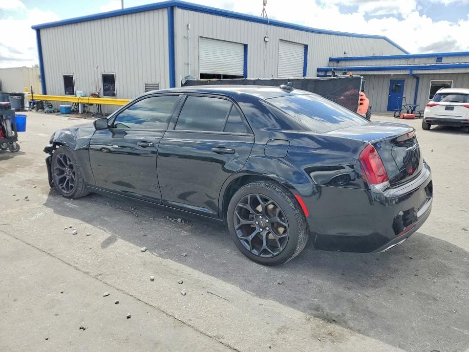 2019 CHRYSLER 300 S 2