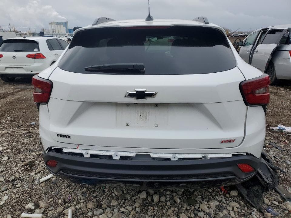 2025 CHEVROLET TRAX 2RS 6