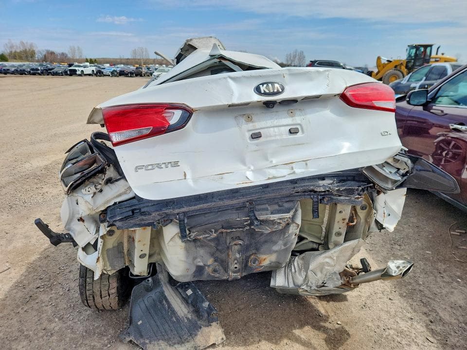 2018 KIA FORTE EX 6