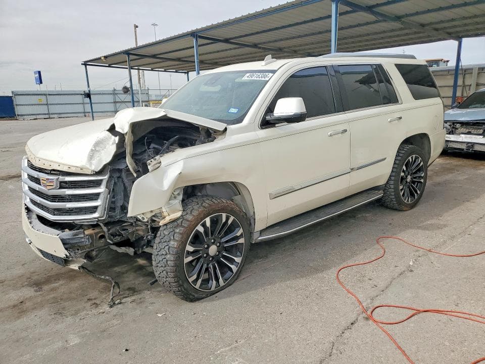 2015 CADILLAC ESCALADE LUXURY - 1