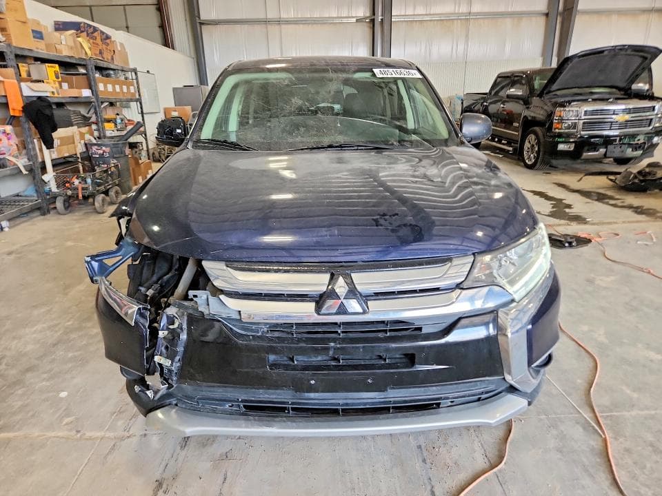 2017 MITSUBISHI OUTLANDER ES 5
