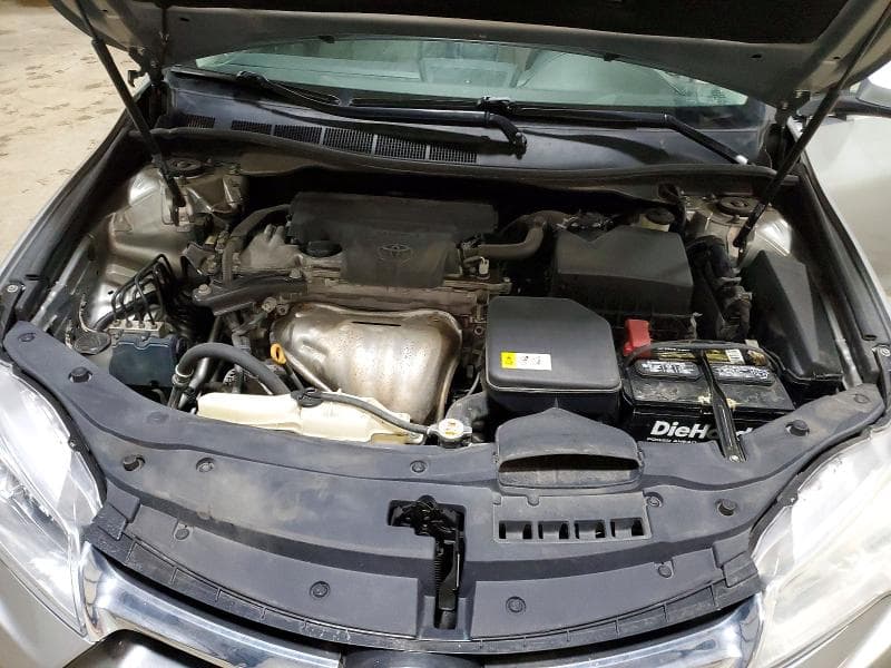2017 TOYOTA CAMRY LE 11