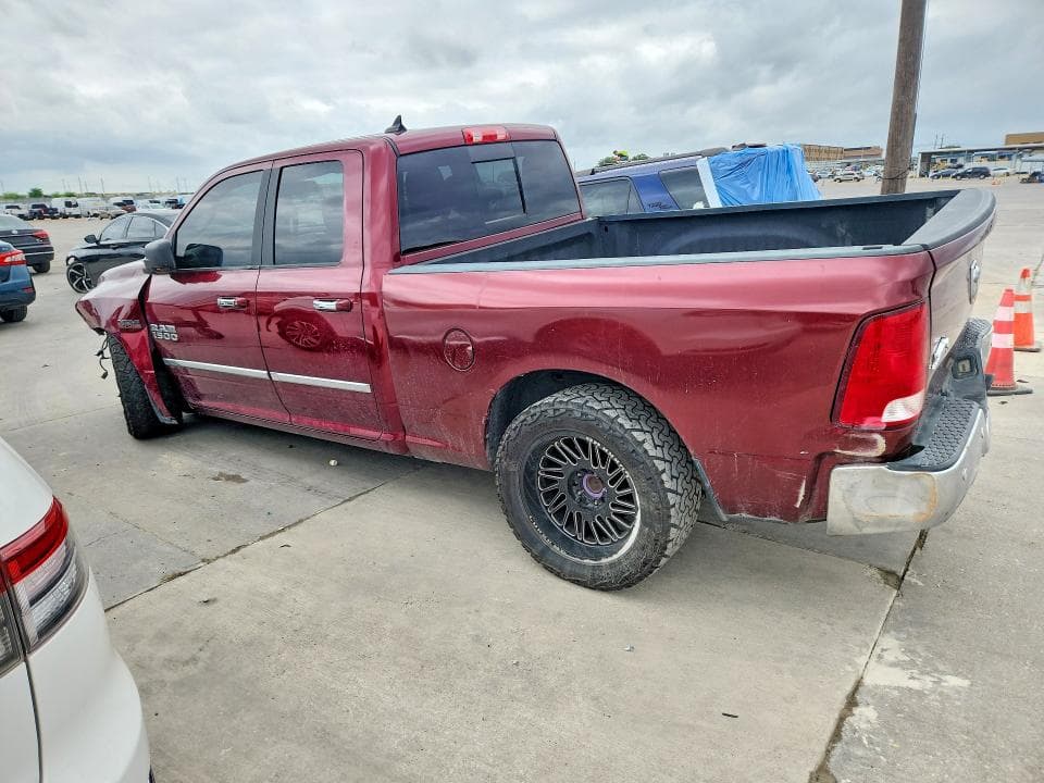 2017 RAM 1500 SLT 2