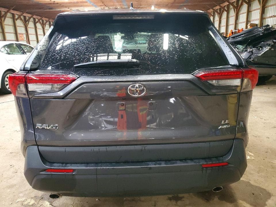 2021 TOYOTA RAV4 LE 6
