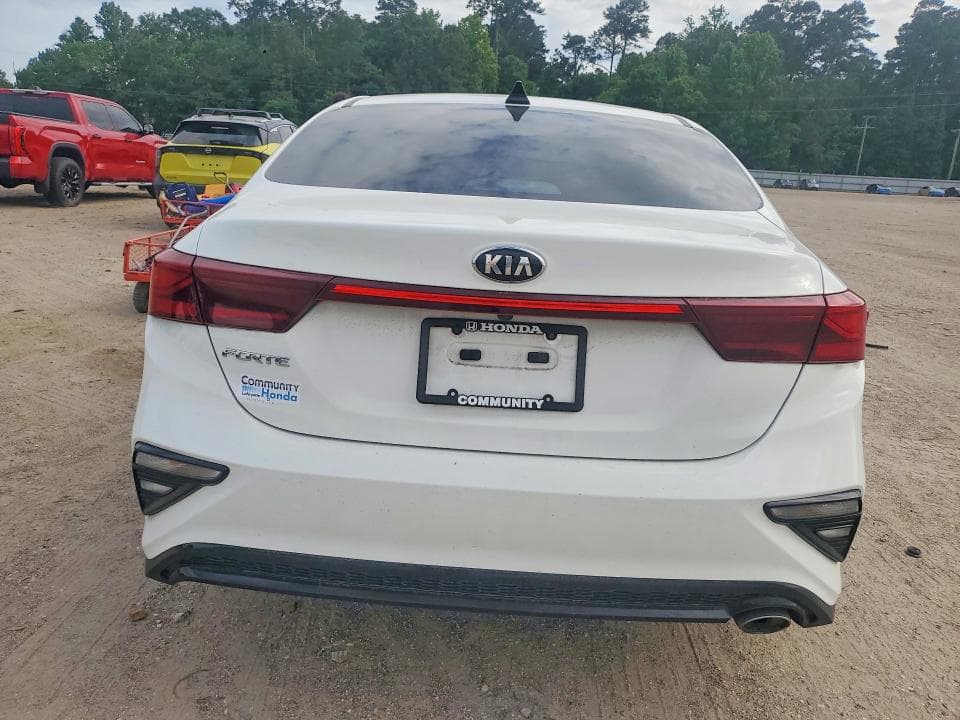 2021 KIA FORTE LXS 6