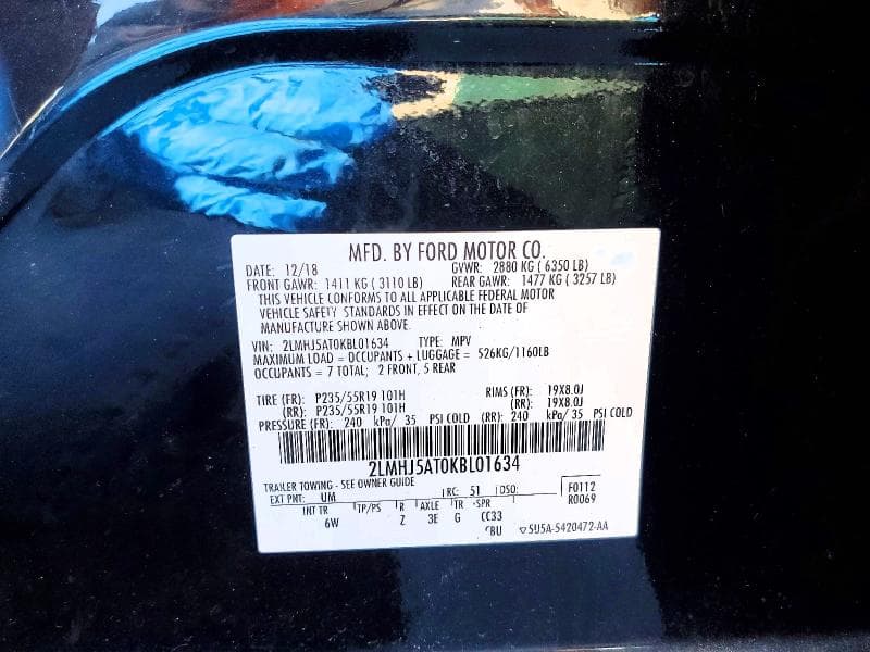 2019 LINCOLN MKT 13
