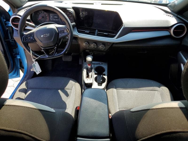 2025 CHEVROLET TRAX 1RS 8