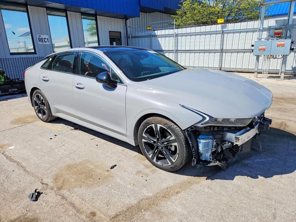 2022 KIA K5 GT LINE 4