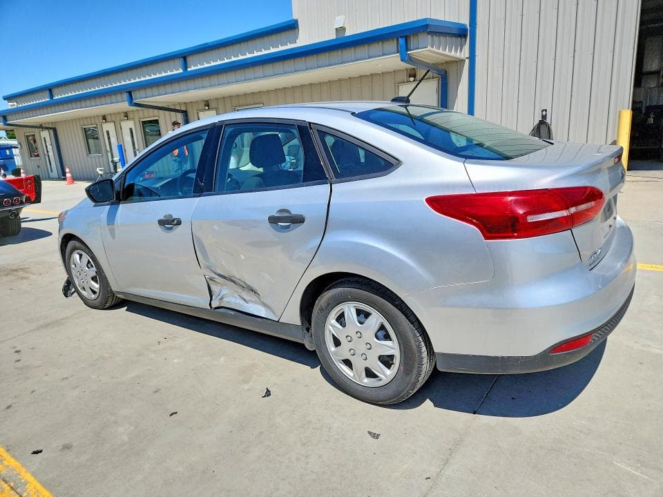 2018 FORD FOCUS S 2