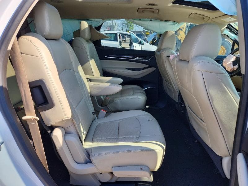 2018 BUICK ENCLAVE PREMIUM 11
