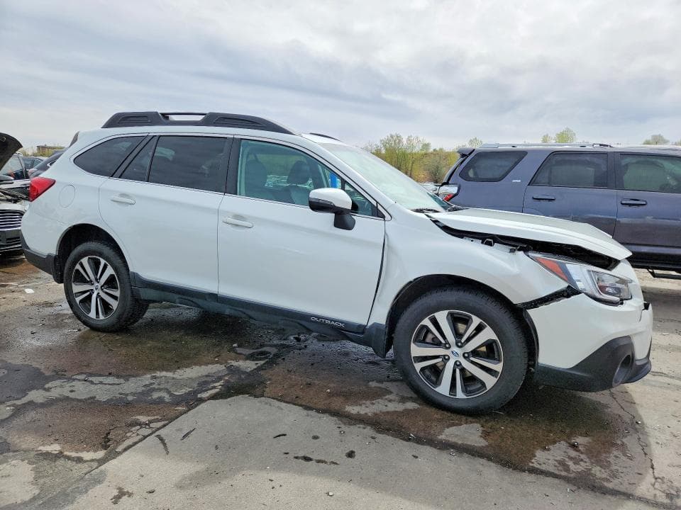 2018 SUBARU OUTBACK 2.5I LIMITED 4