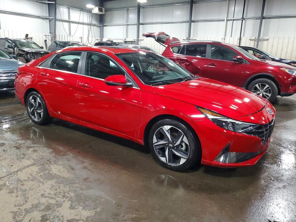 2022 HYUNDAI ELANTRA SEL 4