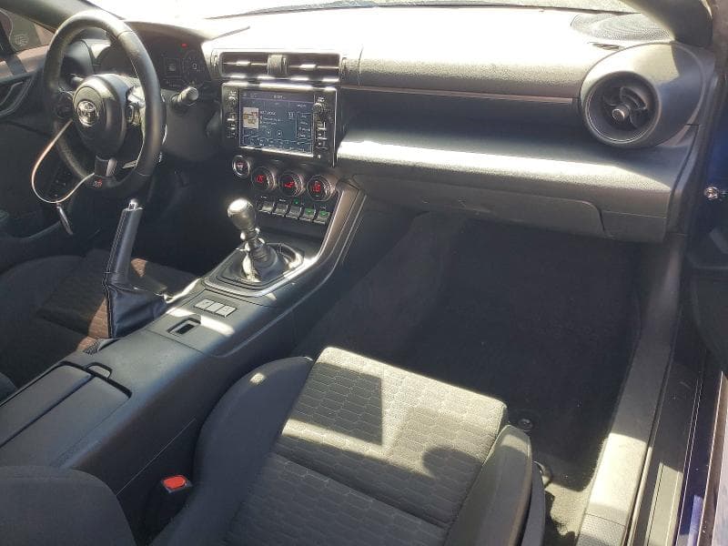 2022 TOYOTA GR86 BASE 8