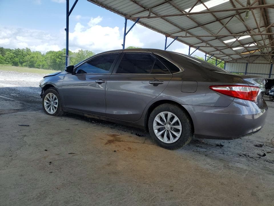 2017 TOYOTA CAMRY LE 2