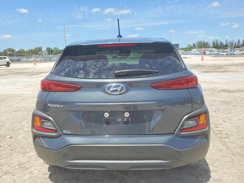 2021 HYUNDAI KONA SE 6