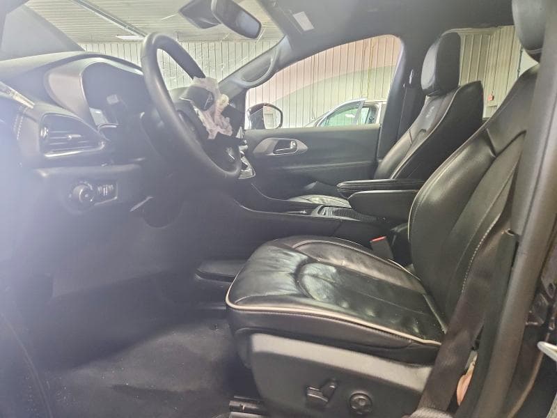 2025 CHRYSLER PACIFICA LIMITED 7
