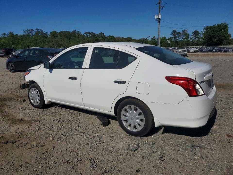 2018 NISSAN VERSA S 2