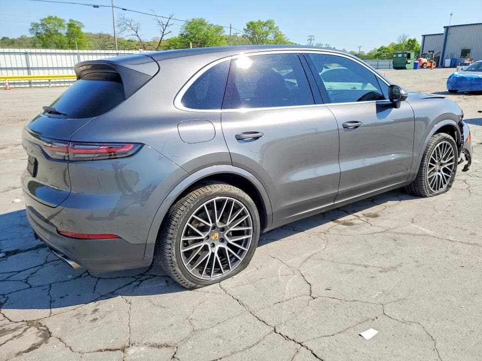 2019 PORSCHE CAYENNE S 3