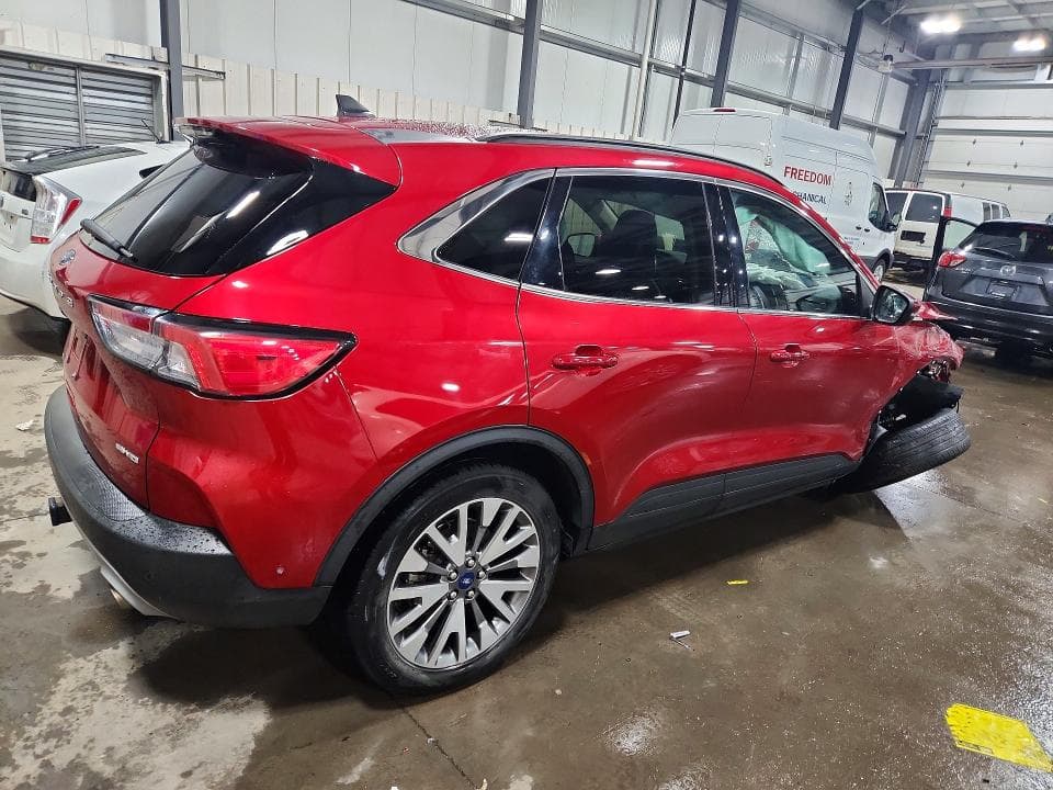 2020 FORD ESCAPE TITANIUM 3