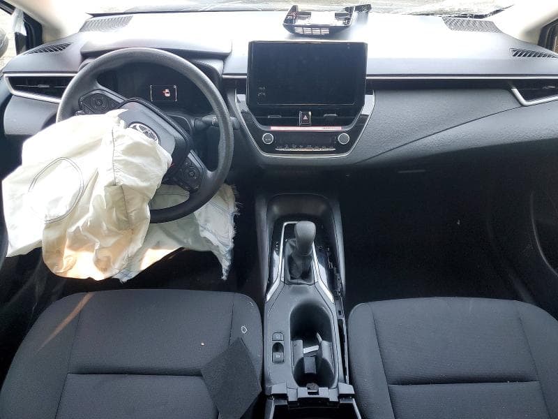 2026 TOYOTA COROLLA LE 8