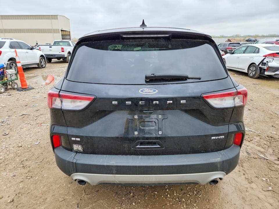 2021 FORD ESCAPE SE 6