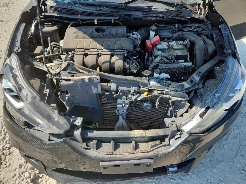 2018 NISSAN SENTRA SR 11