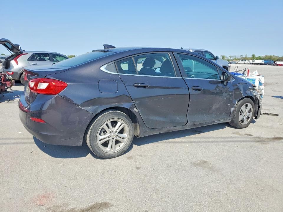 2017 CHEVROLET CRUZE LT 3