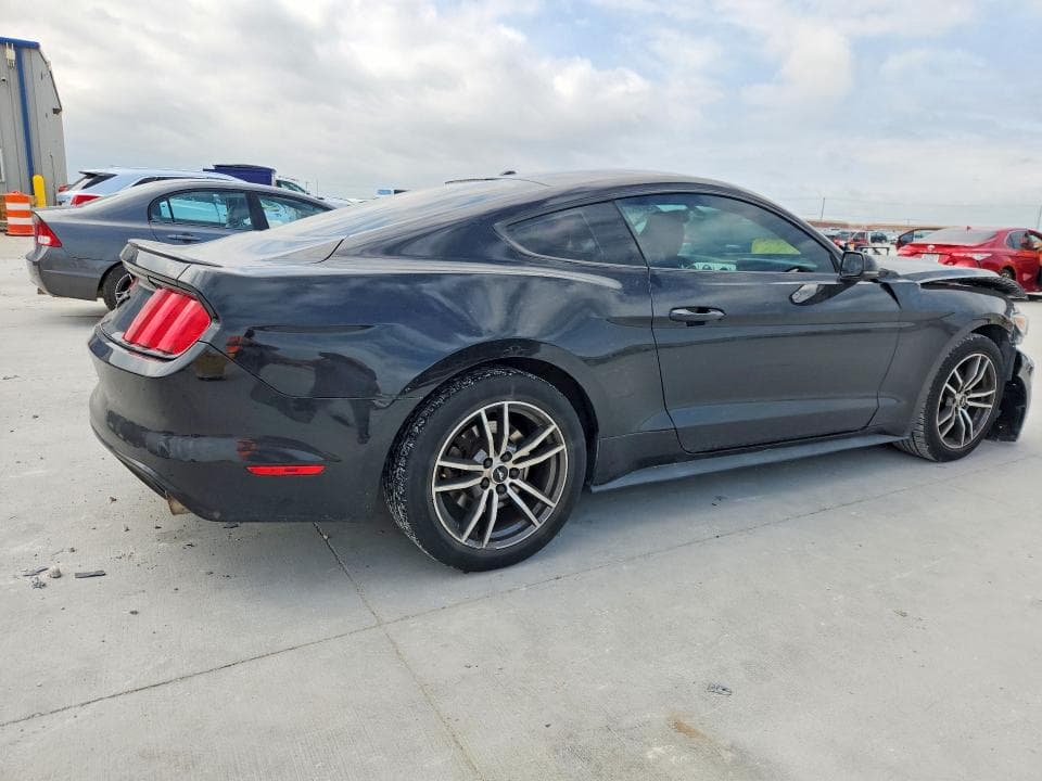 2017 FORD MUSTANG 3