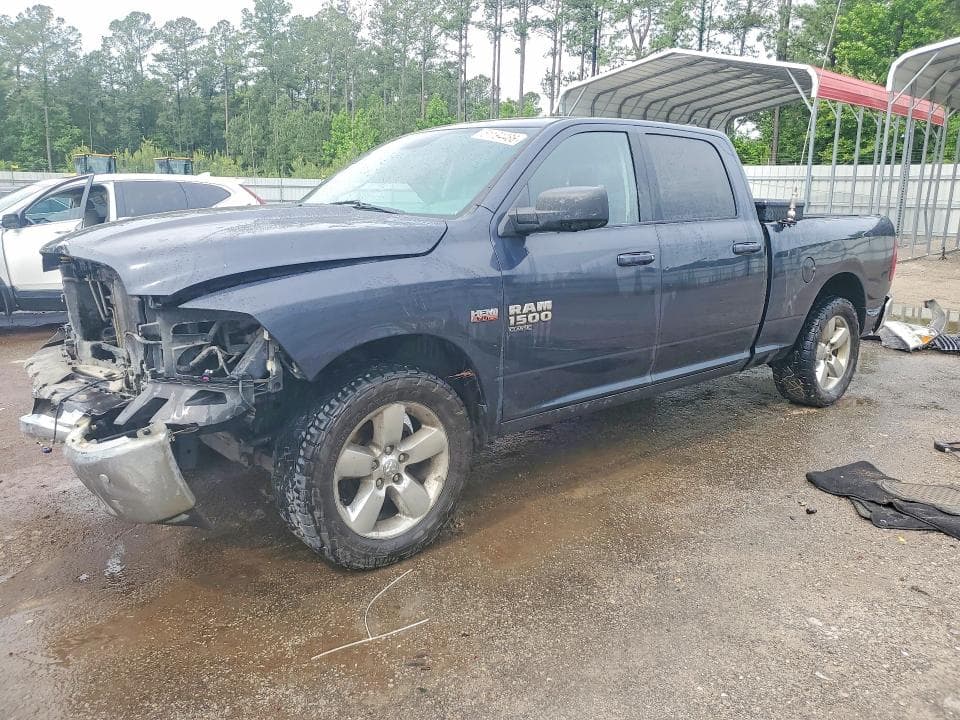 2019 RAM 1500 CLASSIC SLT - 1