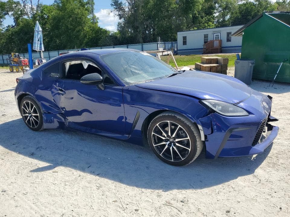 2022 TOYOTA GR86 BASE 4