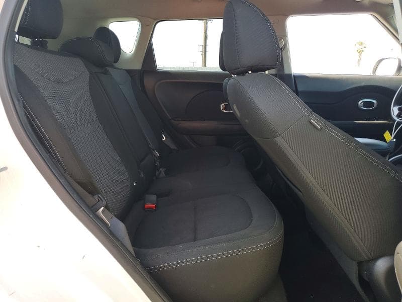 2018 KIA SOUL 10
