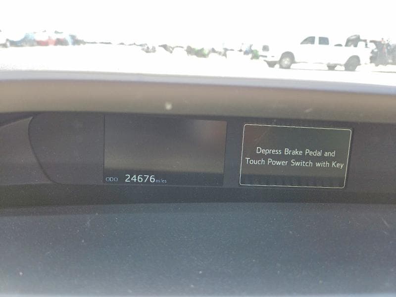 2020 TOYOTA PRIUS LE 9