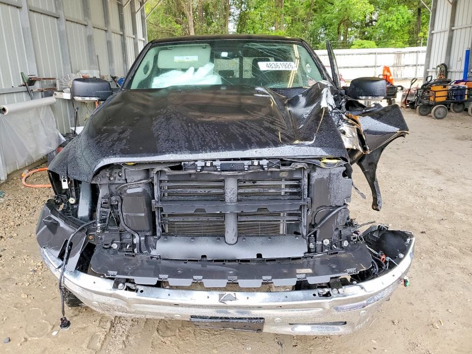 2018 RAM 1500 SLT 5