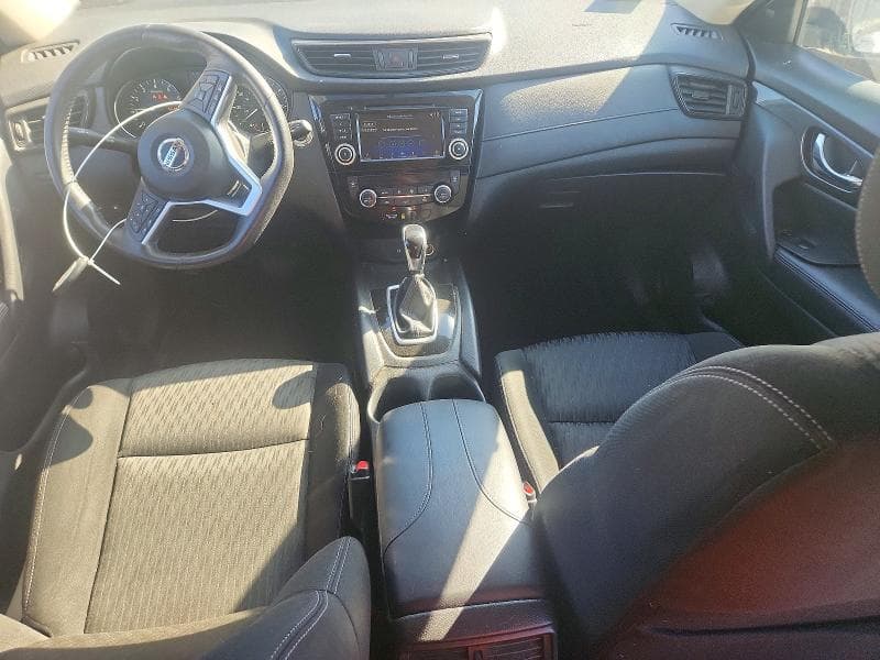 2018 NISSAN ROGUE SV 8