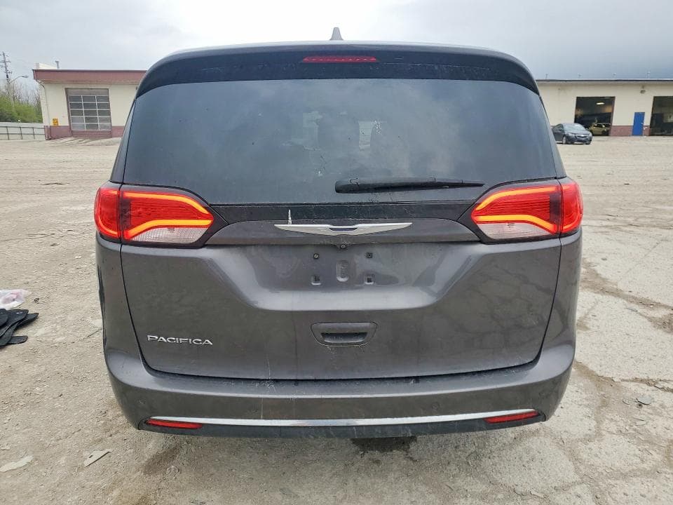2017 CHRYSLER PACIFICA TOURING L 6