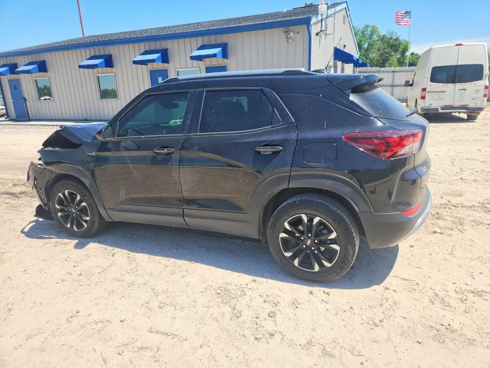 2023 CHEVROLET TRAILBLAZER LT 2