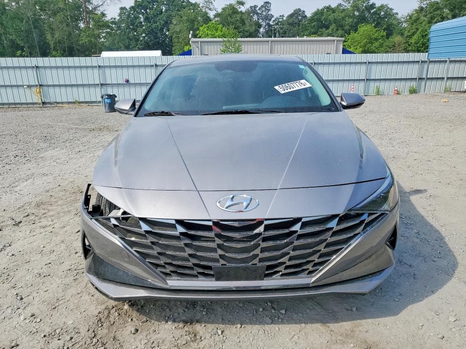 2023 HYUNDAI ELANTRA LIMITED 10