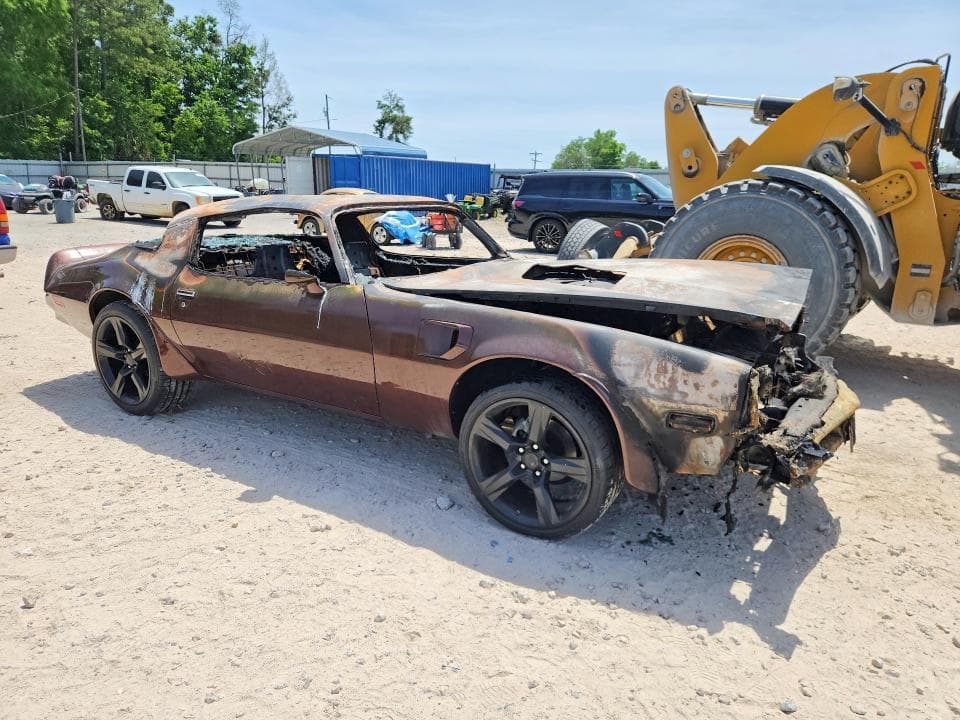 1977 PONTIAC FIREBIRD 4