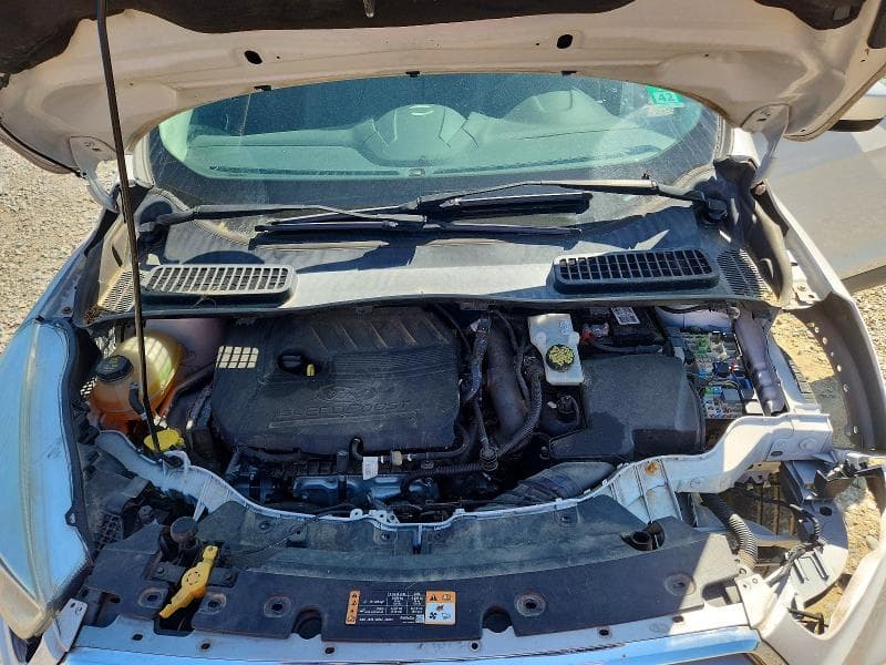 2017 FORD ESCAPE SE 12