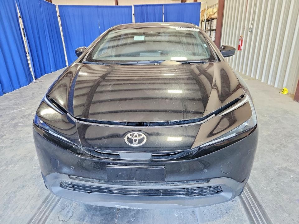 2024 TOYOTA PRIUS LE 5