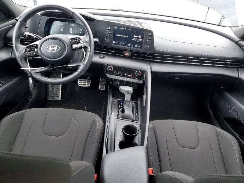 2025 HYUNDAI ELANTRA SEL SPORT 8