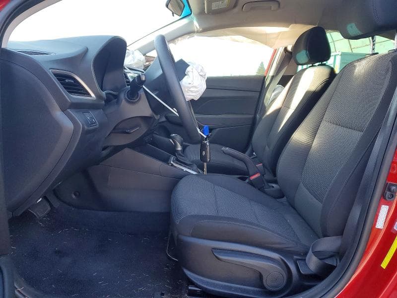2021 HYUNDAI ACCENT SE 7