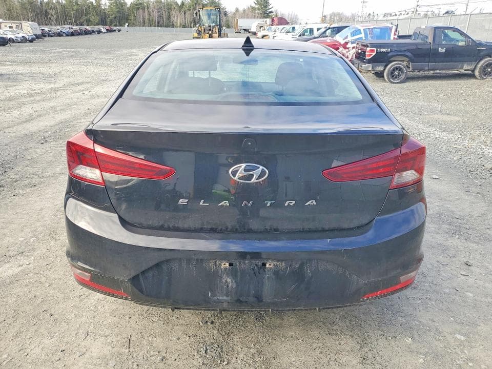2020 HYUNDAI ELANTRA PREFERRED 4D 6