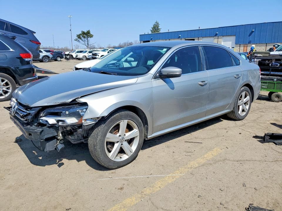 2014 VOLKSWAGEN PASSAT - 1