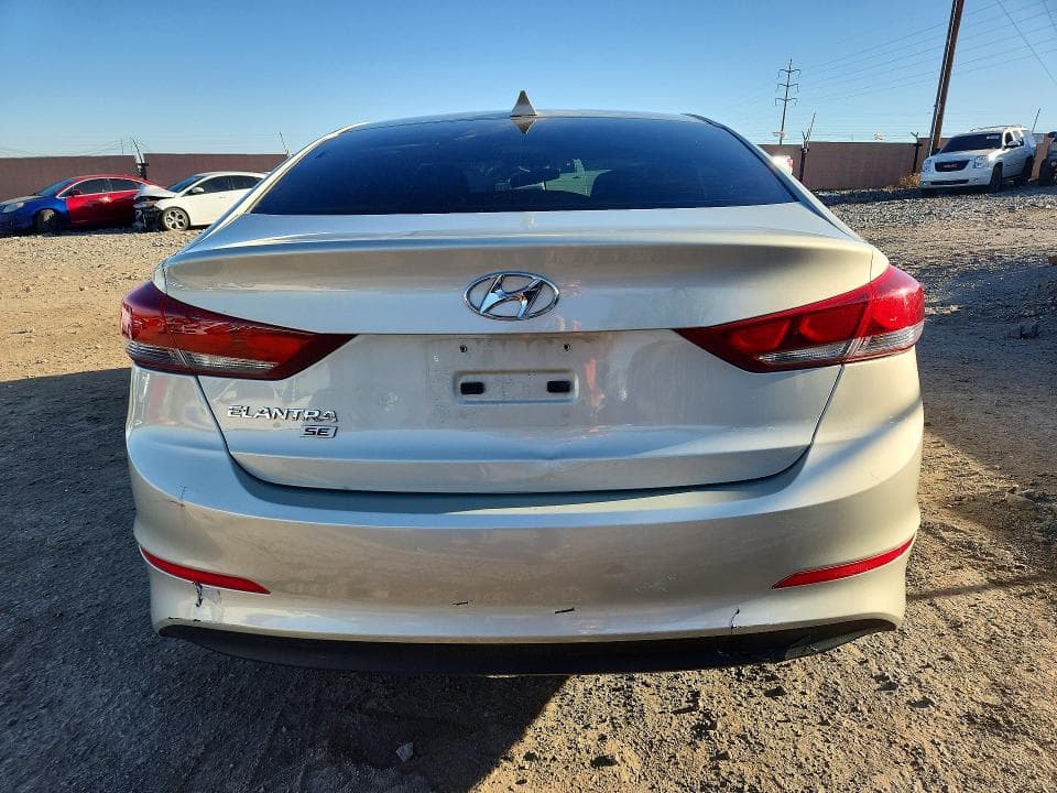 2017 HYUNDAI ELANTRA SE 6