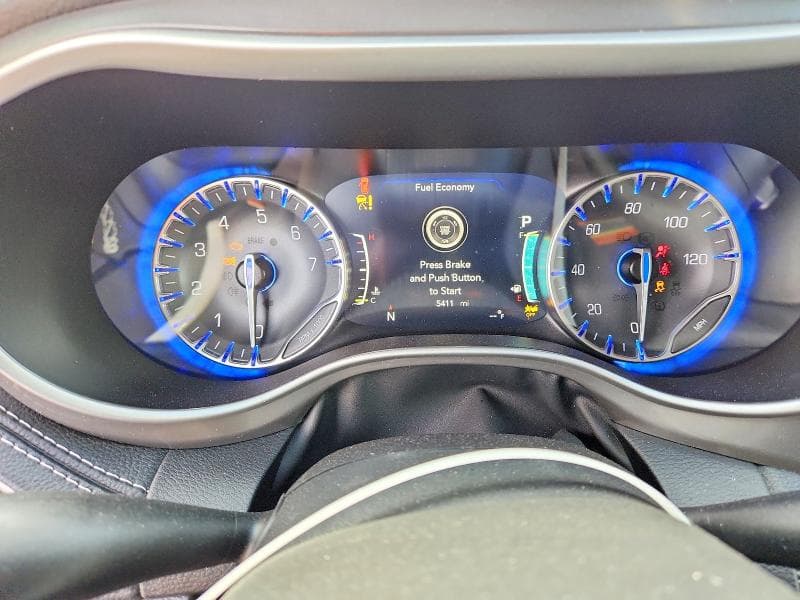 2025 CHRYSLER PACIFICA SELECT 9